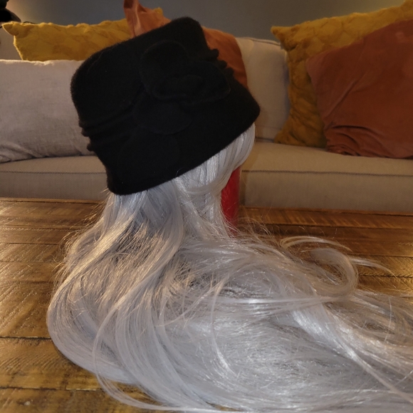 💵3/$20 Black Wool Hat with Flower Accent One Size - Picture 6 of 12